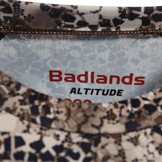 Badlands Altitude Long Sleeve Crew - CLOTHING