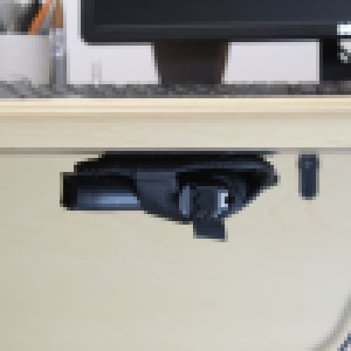 Sticky Travel Mount (Right Hand) - GEAR