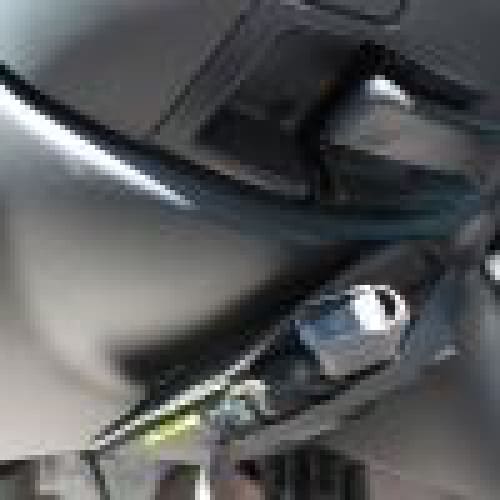 Sticky Travel Mount (Right Hand) - GEAR