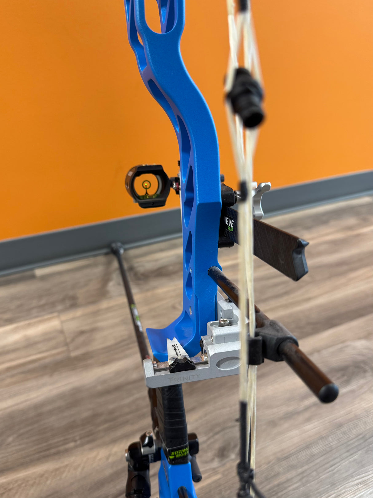 Hoyt Altus 38 Target Package - Used