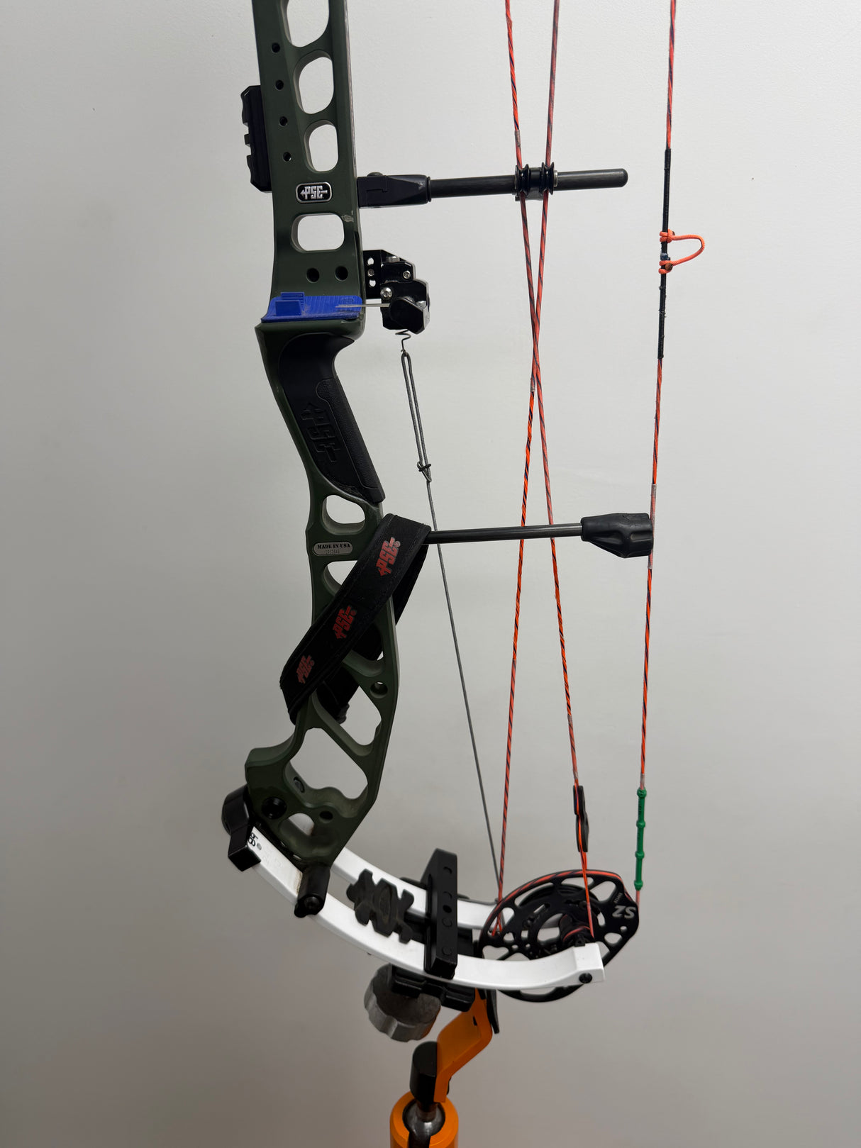 PSE Shootdown Pro RH- Used