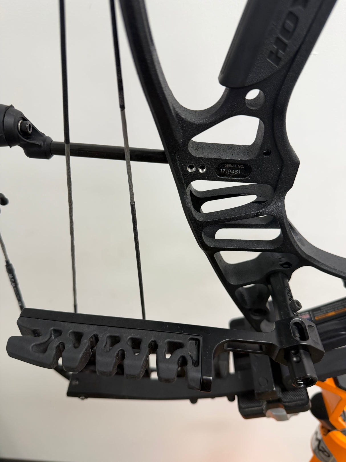 Hoyt VTM 31 RH -Used