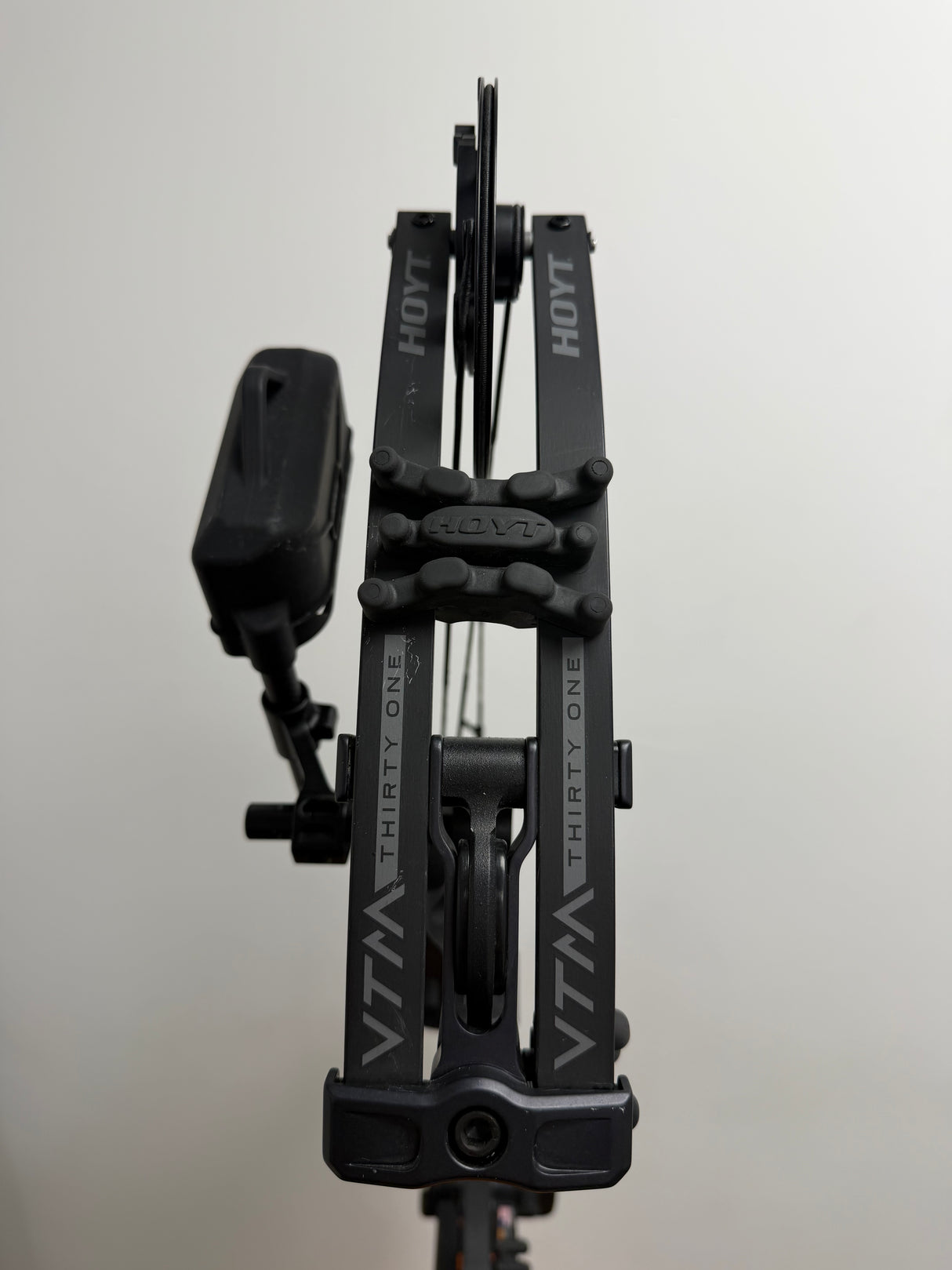 Hoyt VTM 31 RH -Used