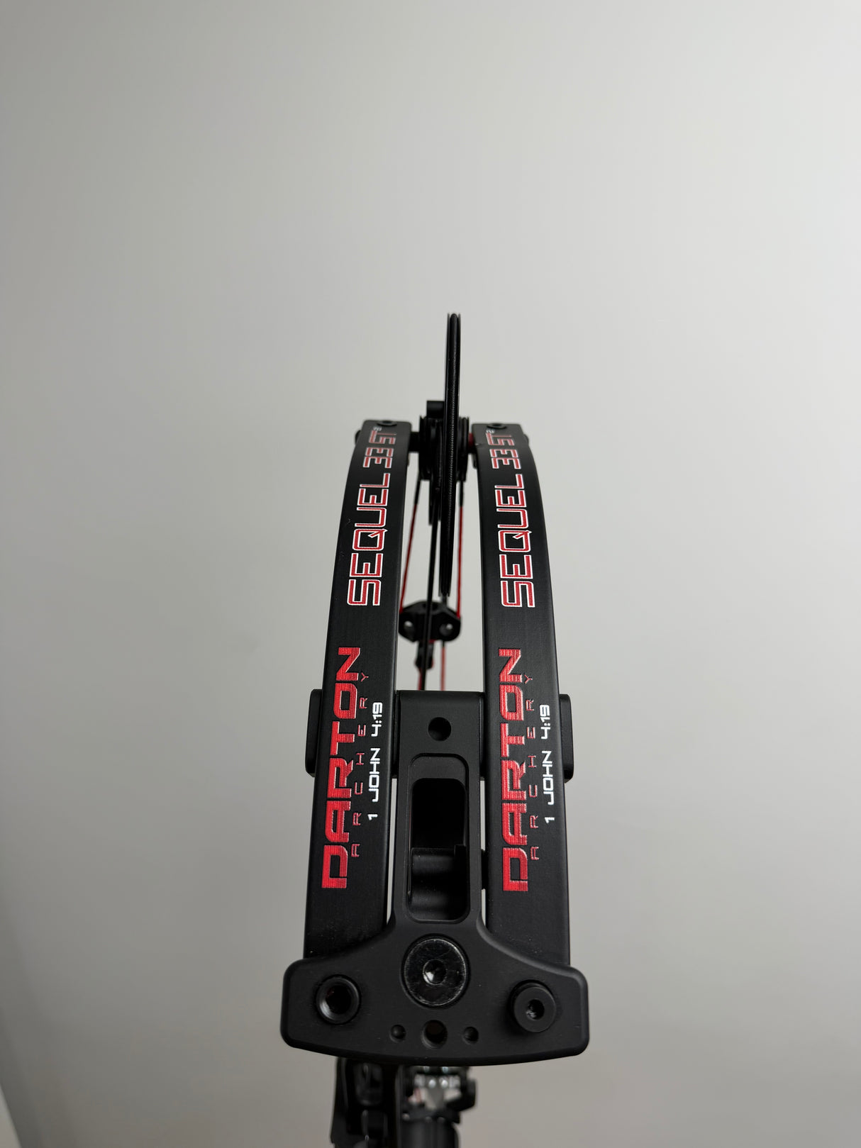Darton Sequel 33 Compound Bow - Used