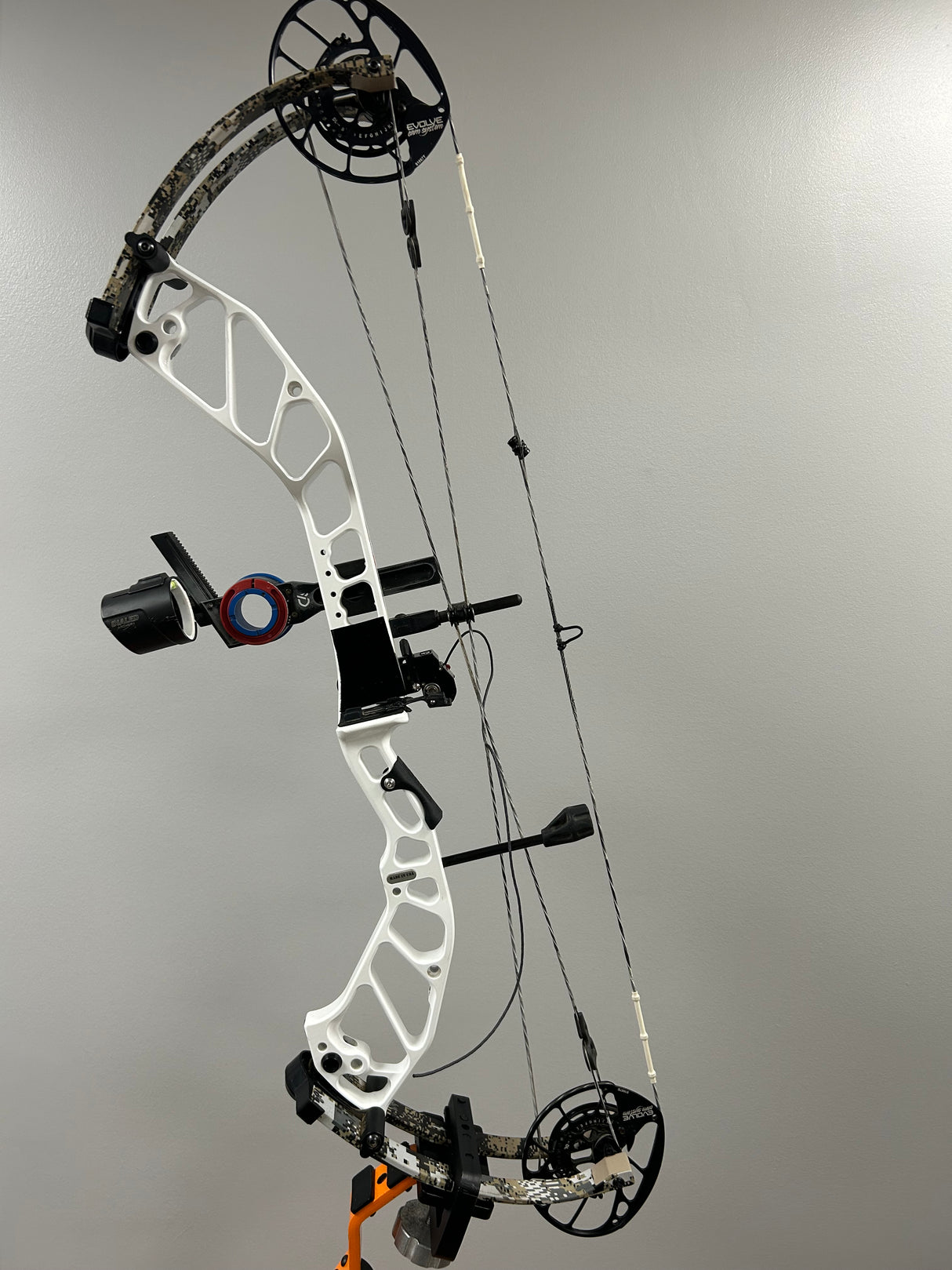 PSE Omen Gen 1 - Used