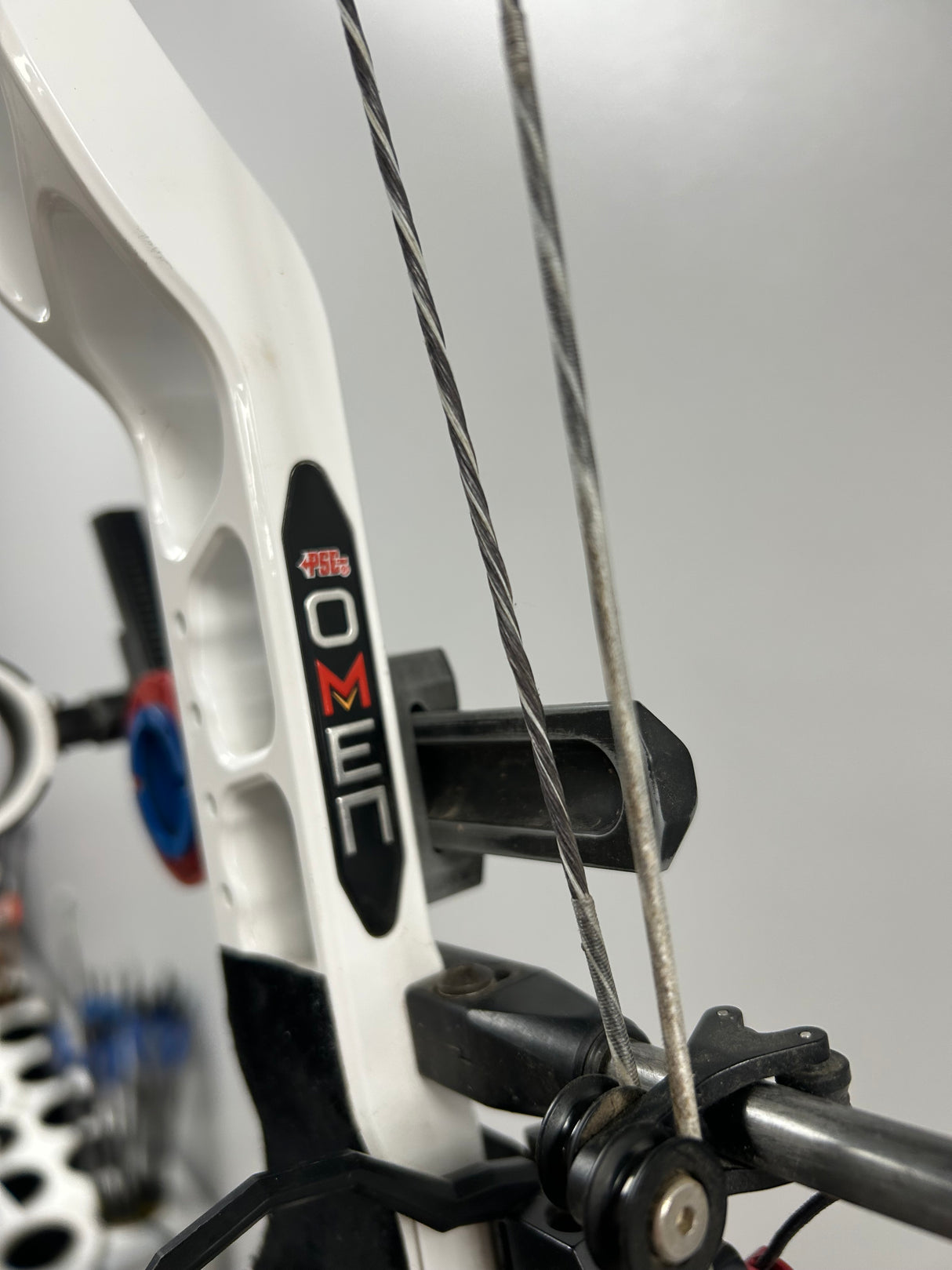 PSE Omen Gen 1 - Used